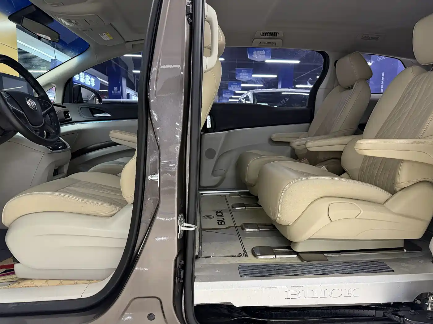 Buick GL8 2023 Facelift Land Business Class Luxury фото 7