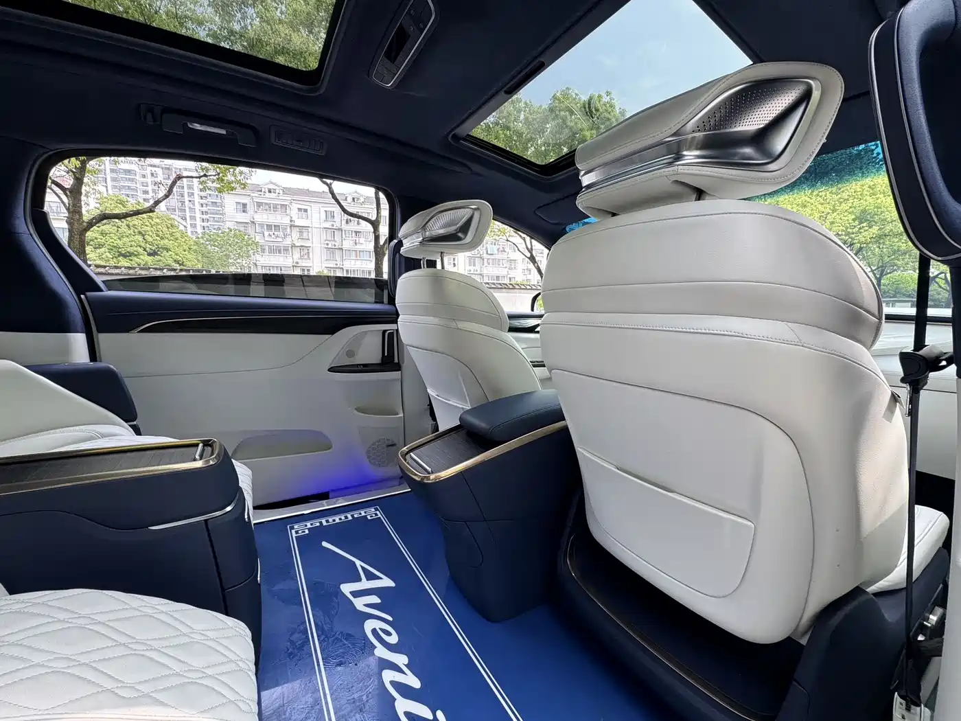 Buick GL8 2020 Avenir Four-Seat Prestige Edition фото 14