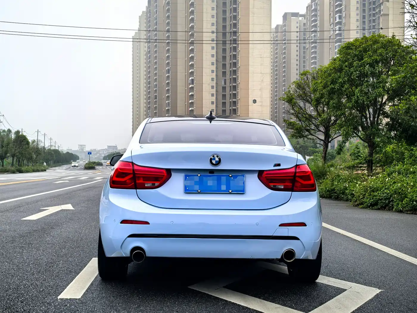 BMW 1 Series 2017 118i Sport фото 5