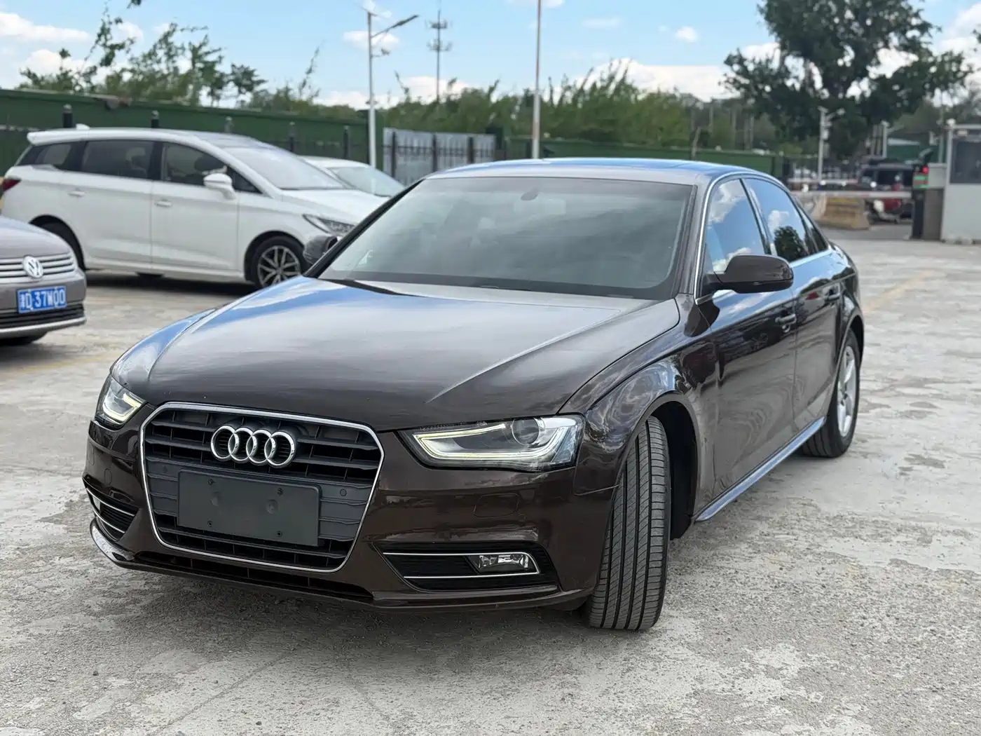 Audi A4L 2015 35 TFSI Auto Standard