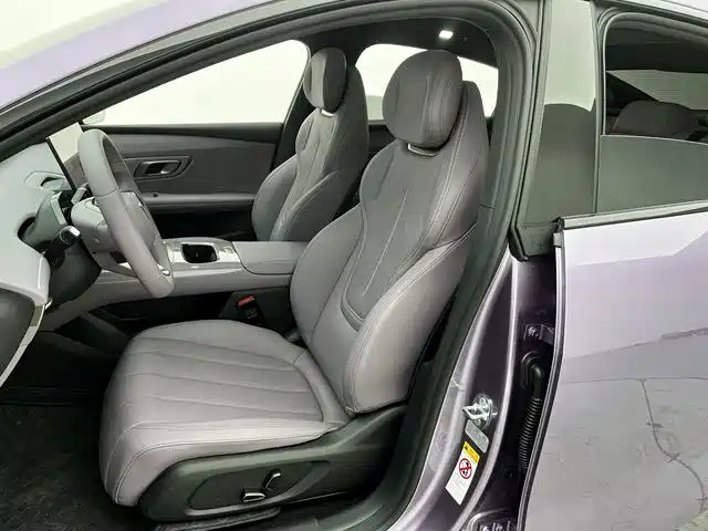 Deepal DeepBlue L06 2026 2025 Base Model