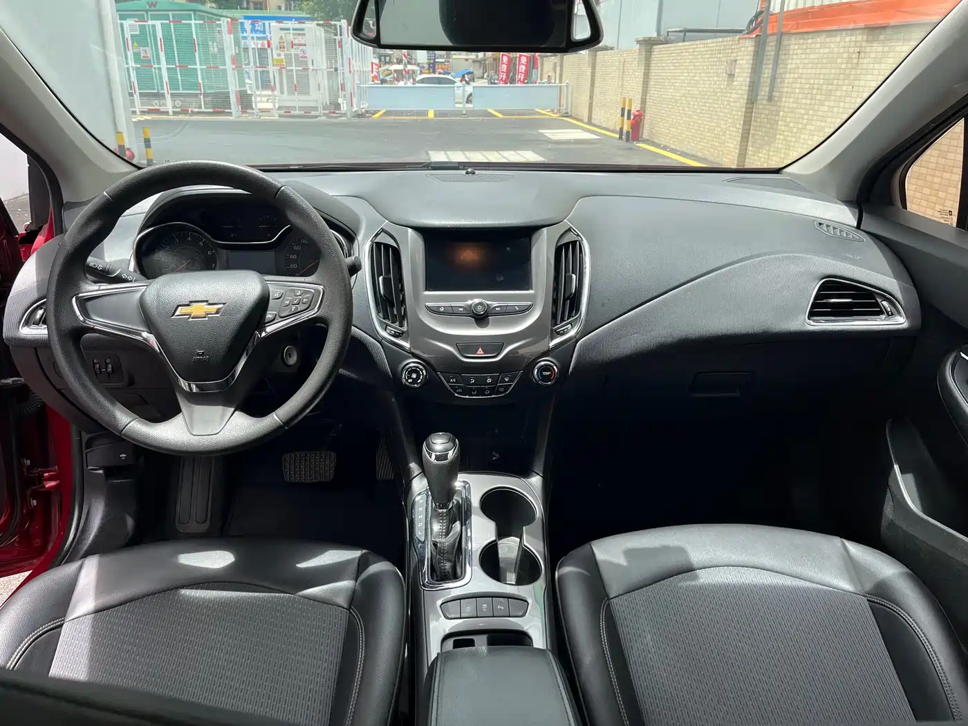 Chevrolet Cruze 2017 1.5L Automatic Pioneer Sunroof фото 5