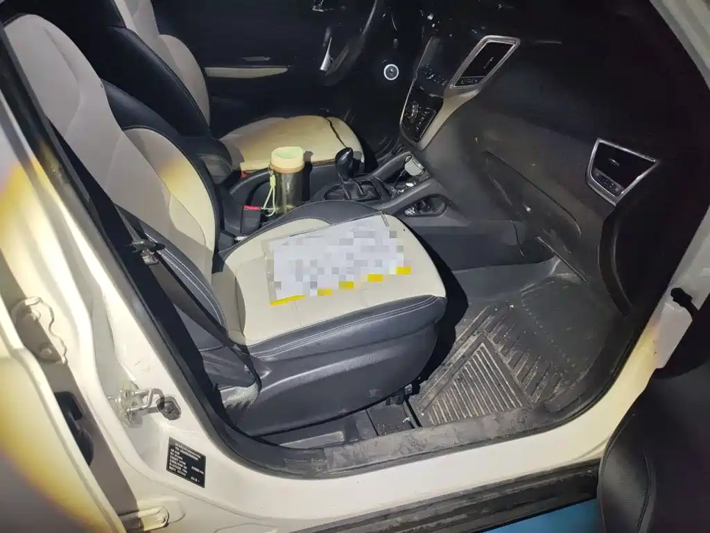 Фото 21 - Changan CS35