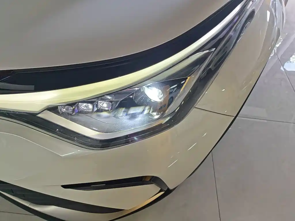 Toyota IZOA 2023 2021 2.0L Yichi Edition