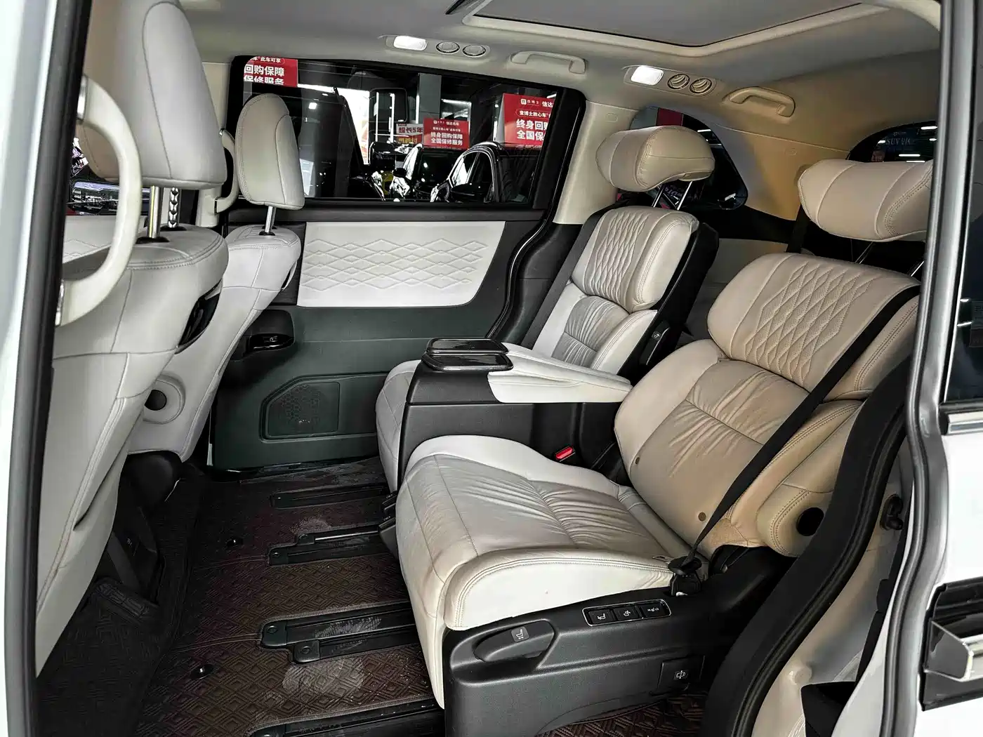 Honda Elysion 2024 2024 2.0L e:HEV Luxury Edition