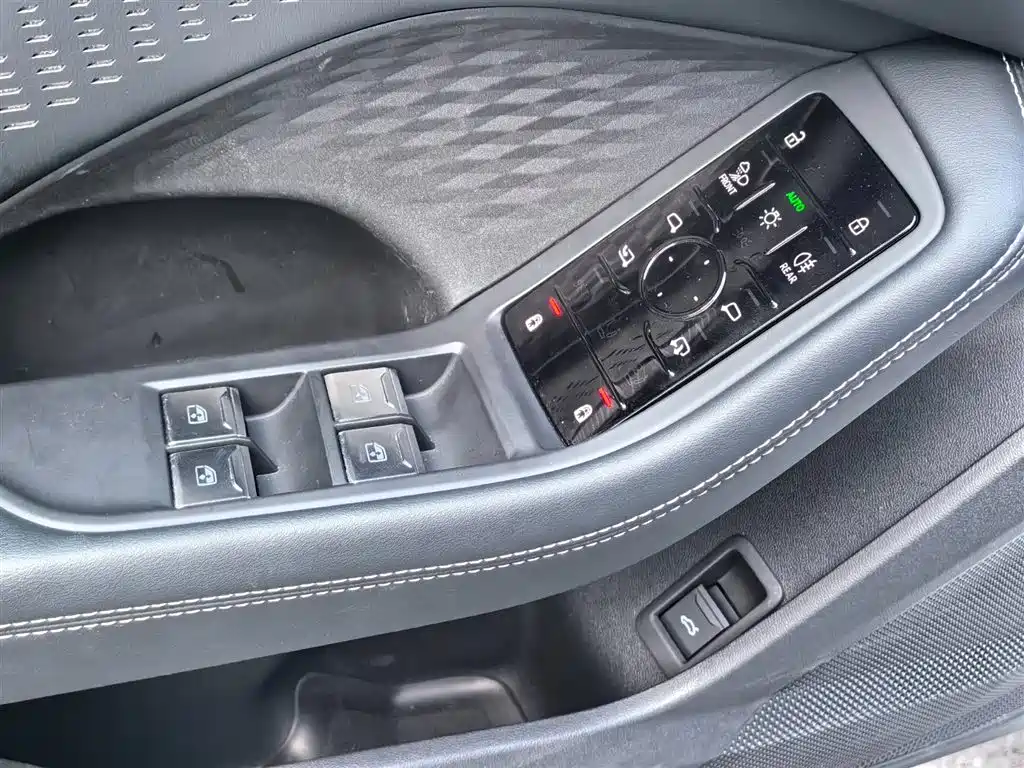 Photo 18 - Audi A5L