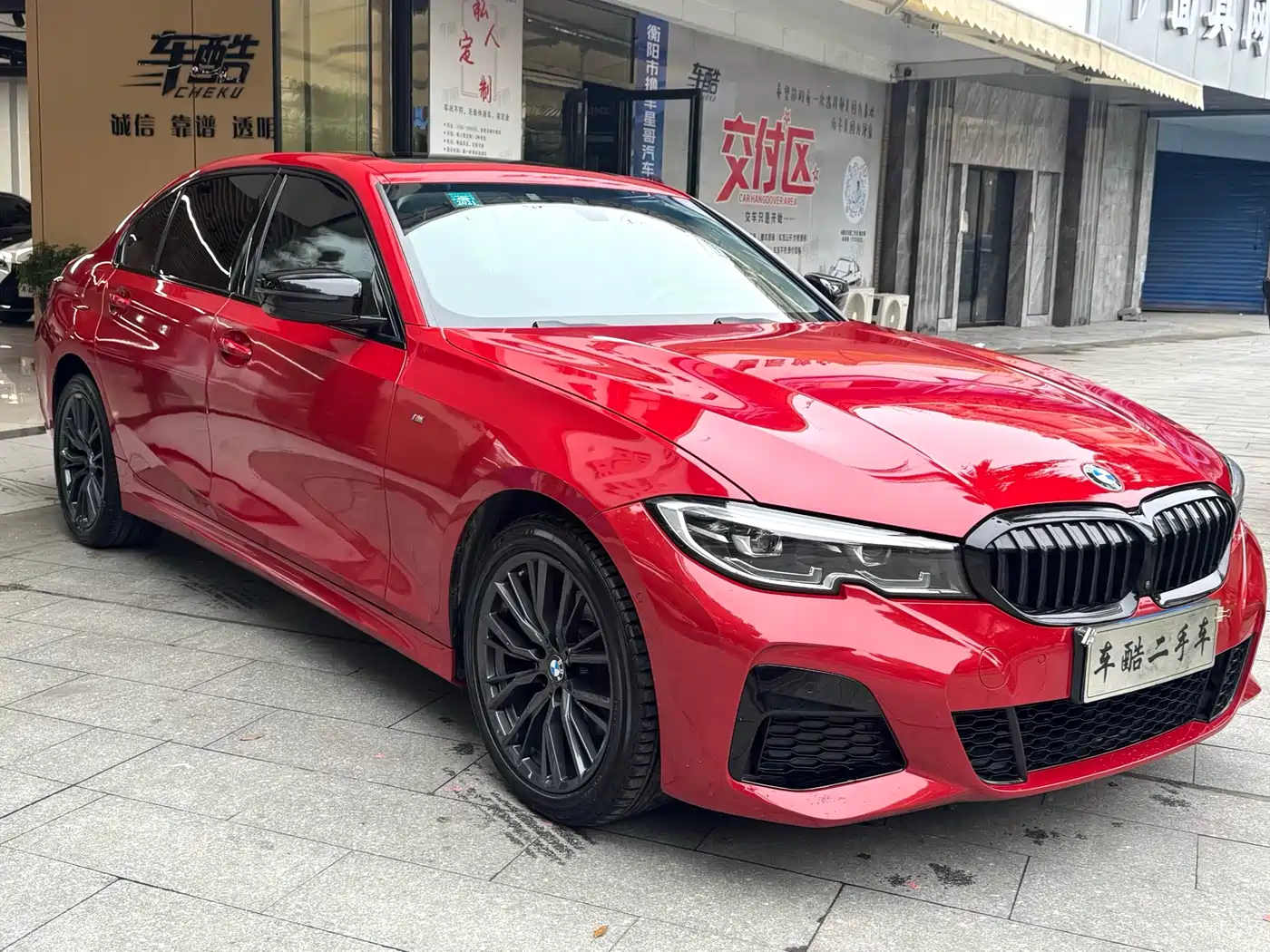BMW 3 Series 2020 325Li M Sport Black Night Package фото 3