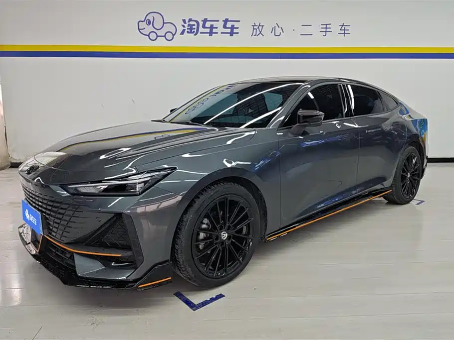 Changan UNI-V 2022 1.5T Sport Edition