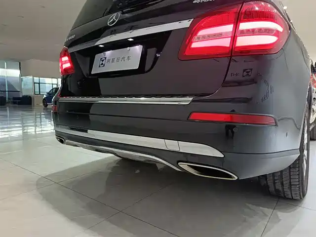 Mercedes-Benz GLS 2016 GLS 400 4MATIC Dynamic — фото 2