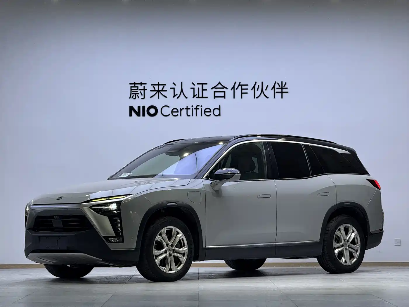 NIO ES8 2022 2020 415KM 6-Seater