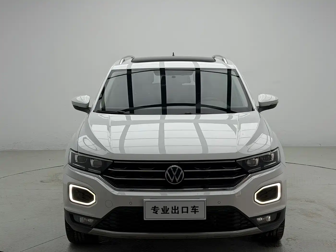 Volkswagen T-ROC 2022 280TSI DSG 2WD Comfort PLUS фото 2