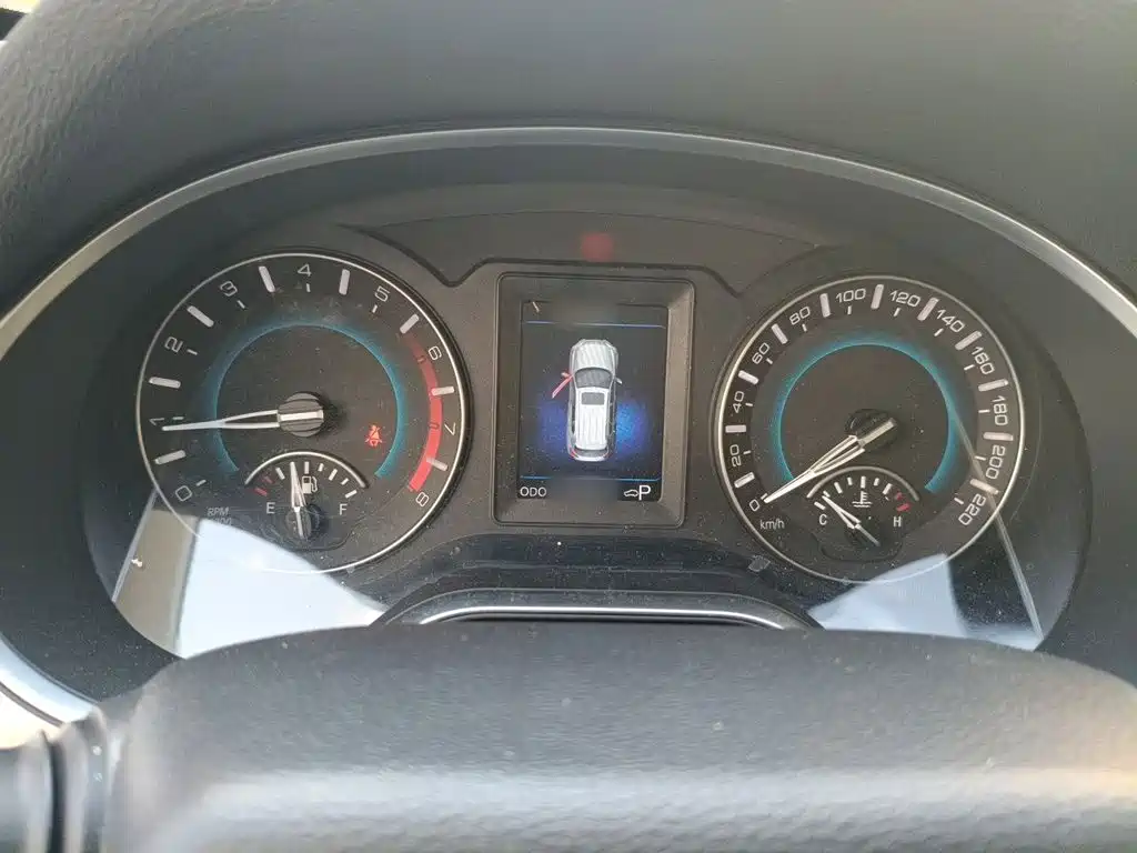 Фото 4 - Haval H2