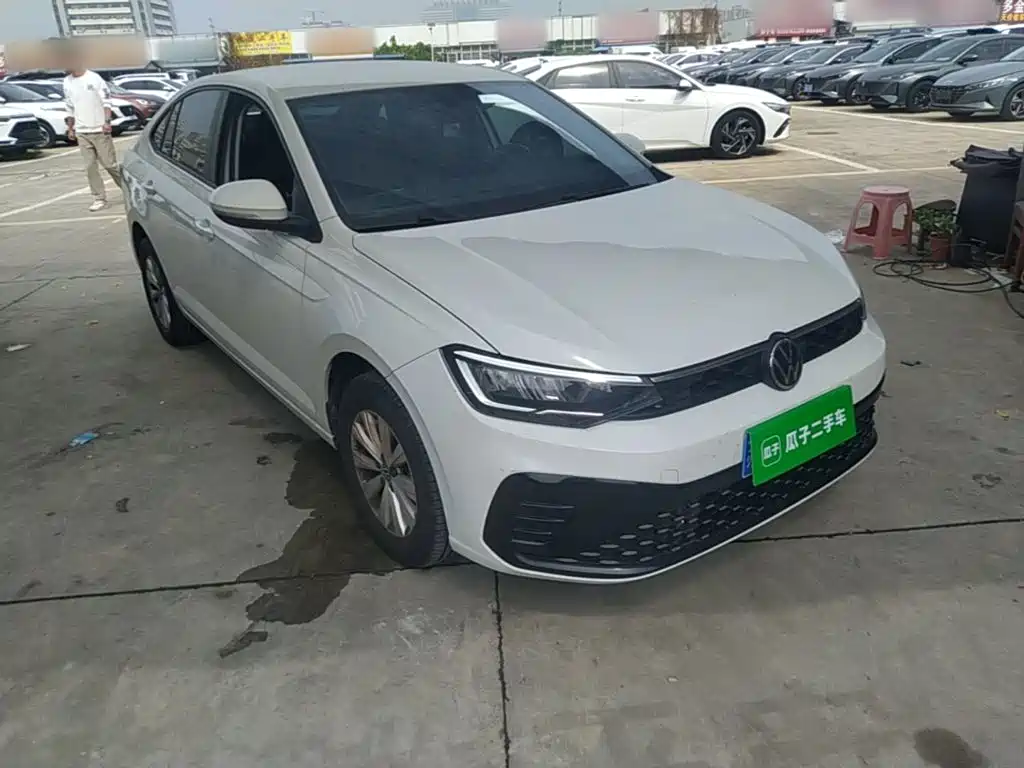 Фото 4 - Volkswagen Lavida