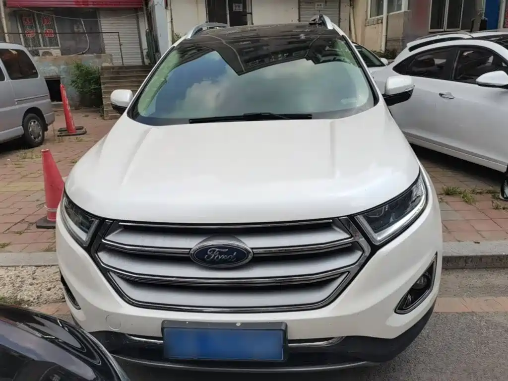 Фото 3 - Ford Edge