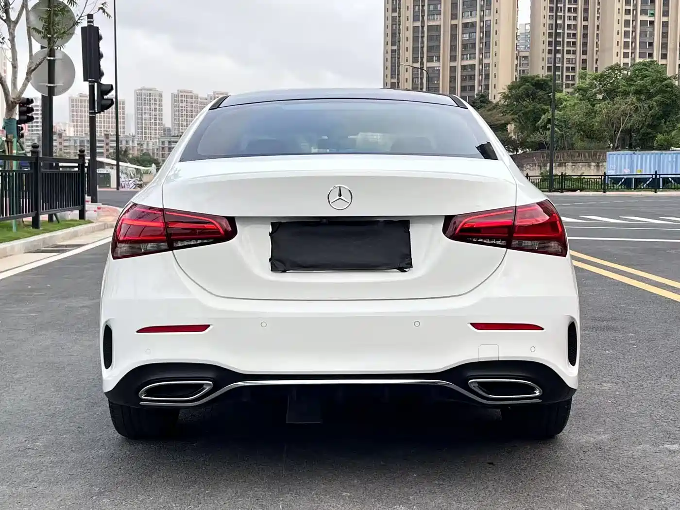 Mercedes-Benz A-Class 2020 A 180 L Sport Sedan фото 8