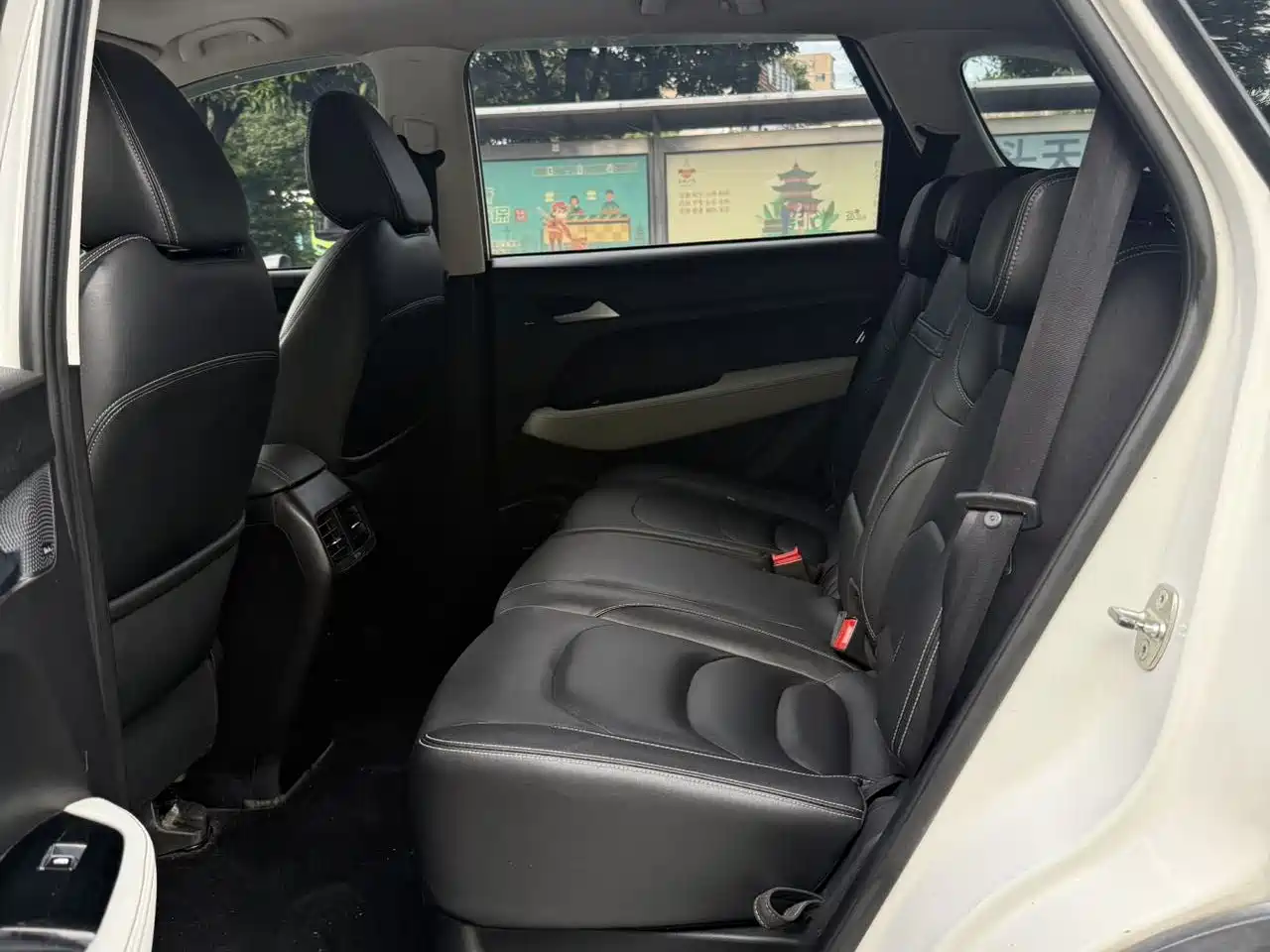 Baojun 530 2019 2019 1.5T CVT Luxury 7-Seater China VI