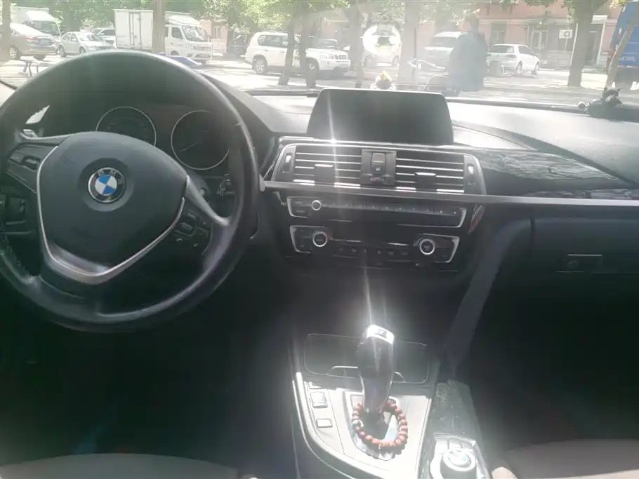 BMW 3 Series 2018 320Li Fashion Style фото 12