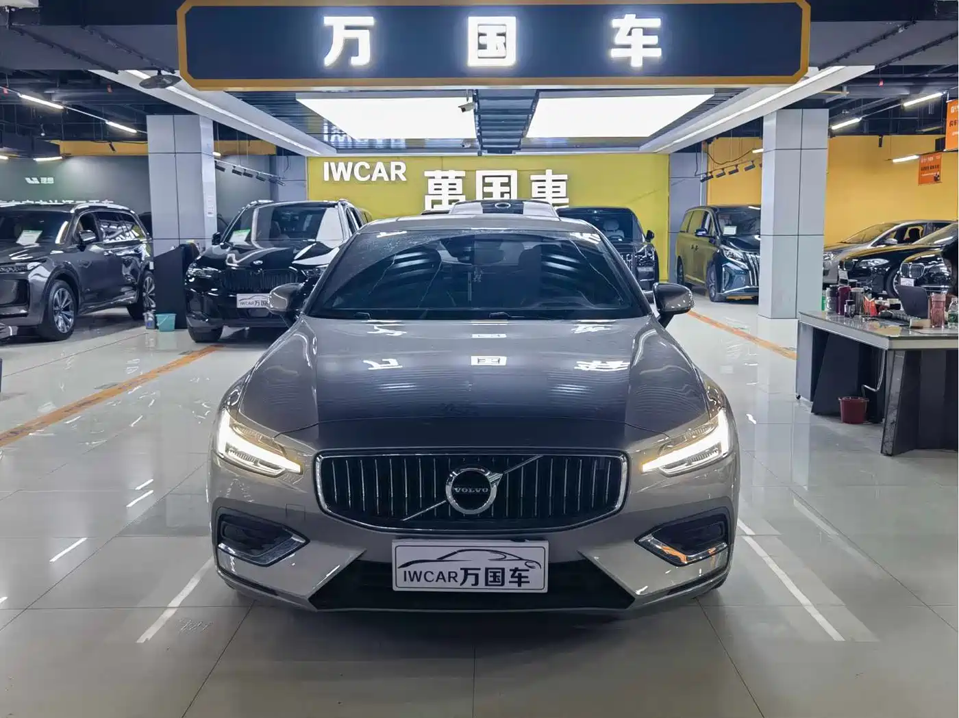 VOLVO S60