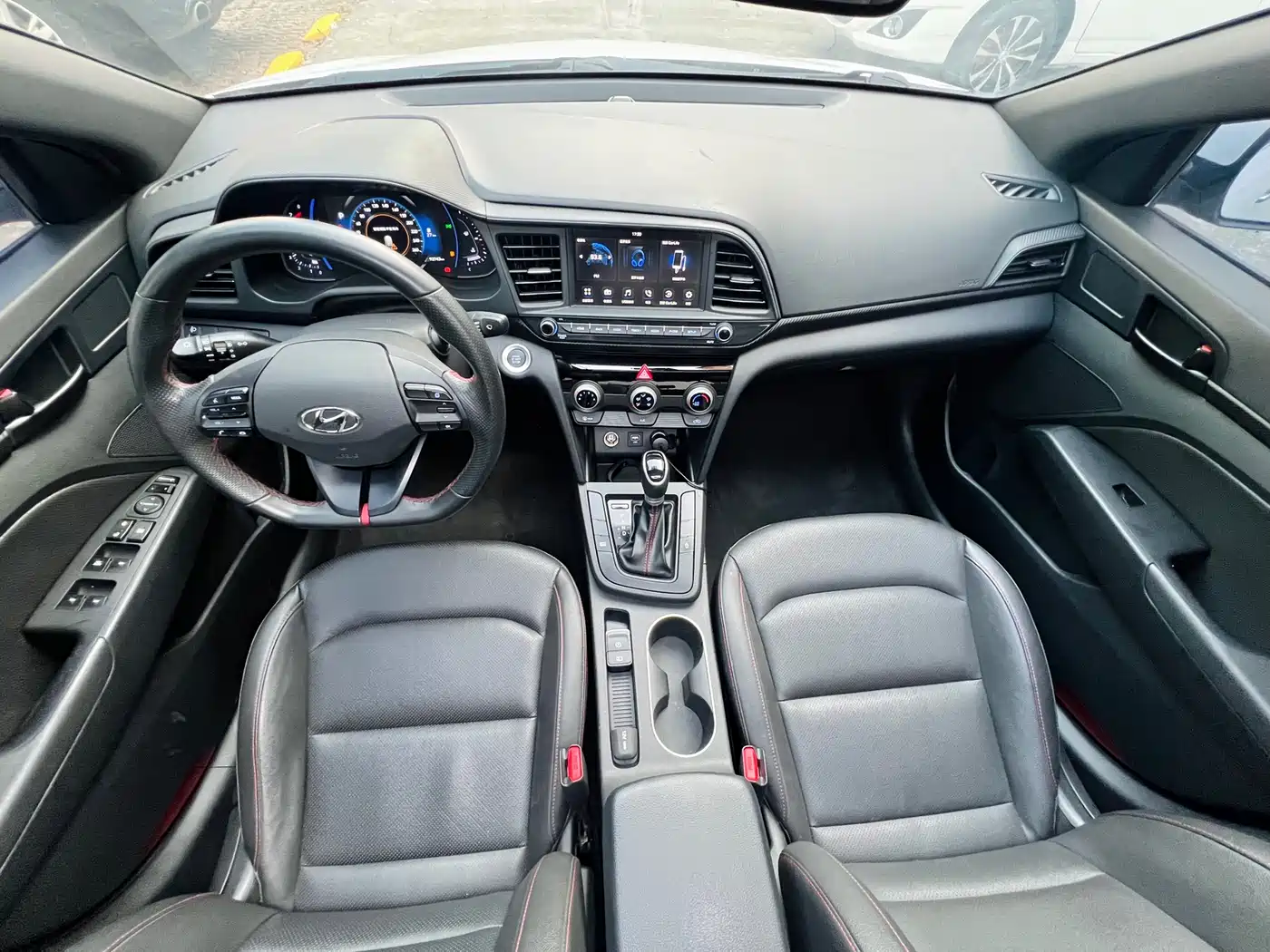 Hyundai Elantra 2019 1.4T Dual-clutch XuanDong·Vitality Type фото 13