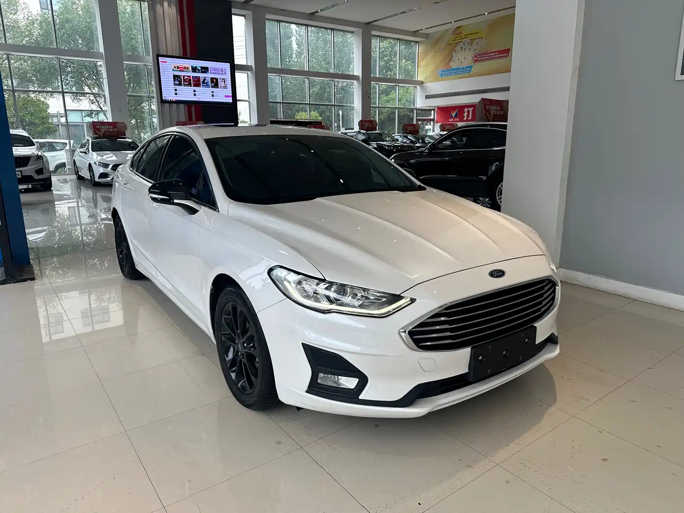 FORD MONDEO