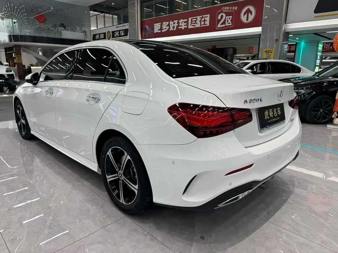 Mercedes-Benz A-Class 2023 A 200 L Fashion фото 7