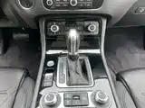 Фото 10 - Volkswagen Touareg