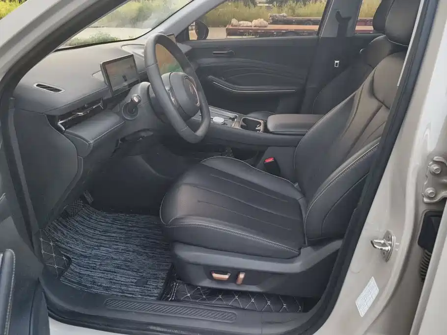 Baojun Yunhai 2025 2026 Model 600km Pure Electric Standard