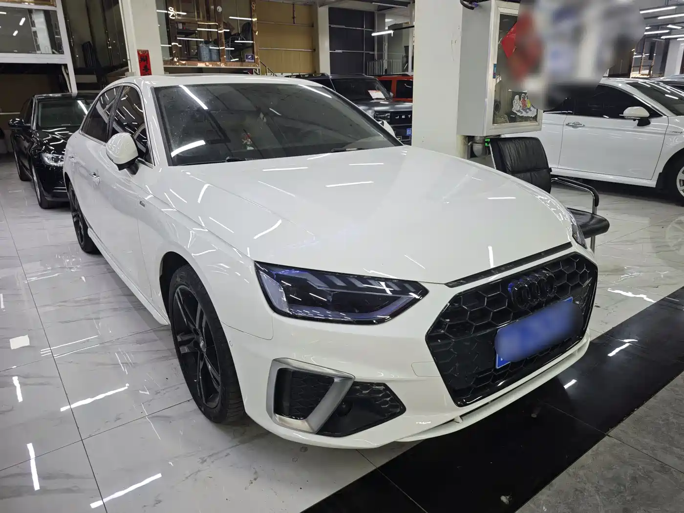 Audi A4L 2020 40 TFSI Luxury Dynamic фото 3