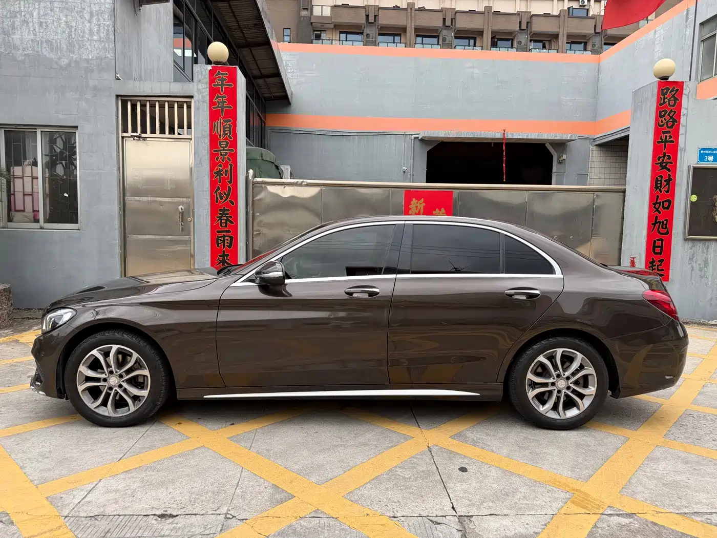 Mercedes-Benz C-Class 2015 C 200 L Sport фото 5