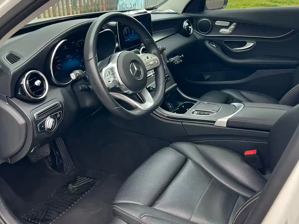 Mercedes-Benz C-Class 2020 C 260 L Sport фото 11