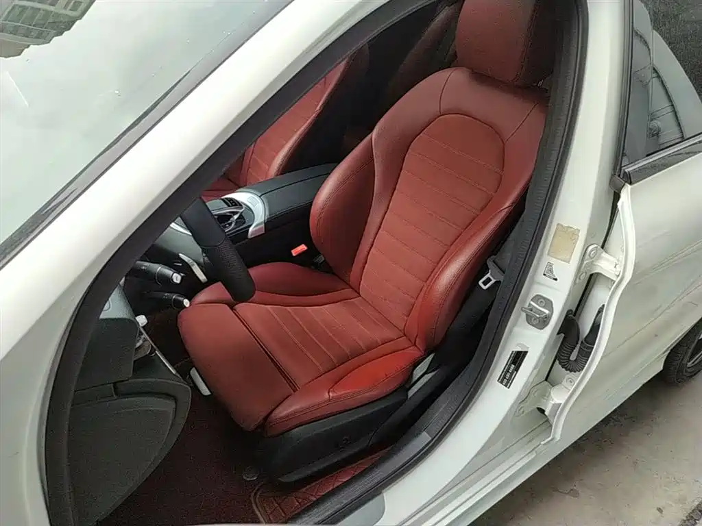 Mercedes-Benz C-Class 2018 C 200 Sport Edition фото 15