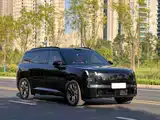 Photo 3 - Lynk & Co 900