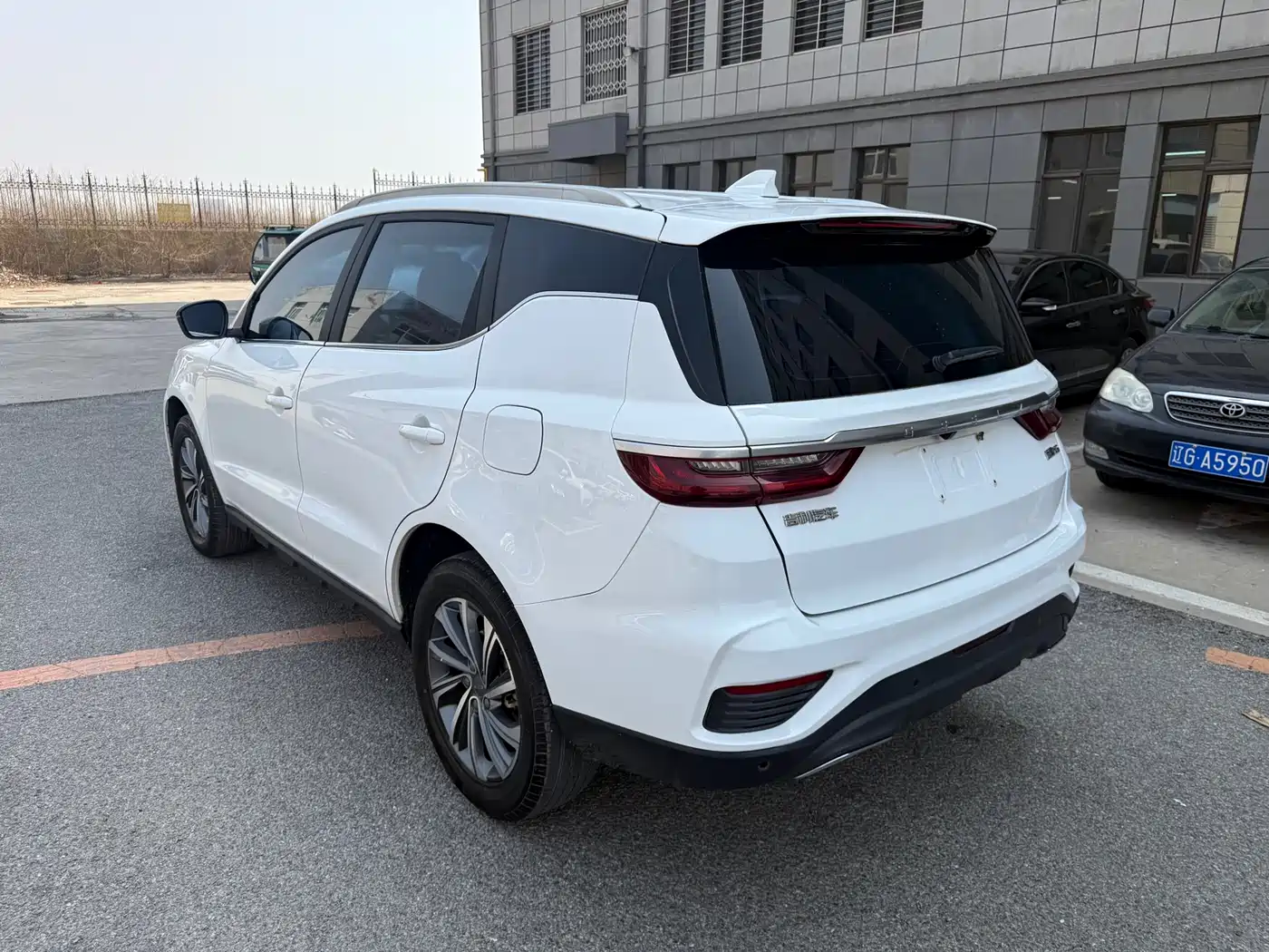 GEELY AUTOMOBILE VISION X6