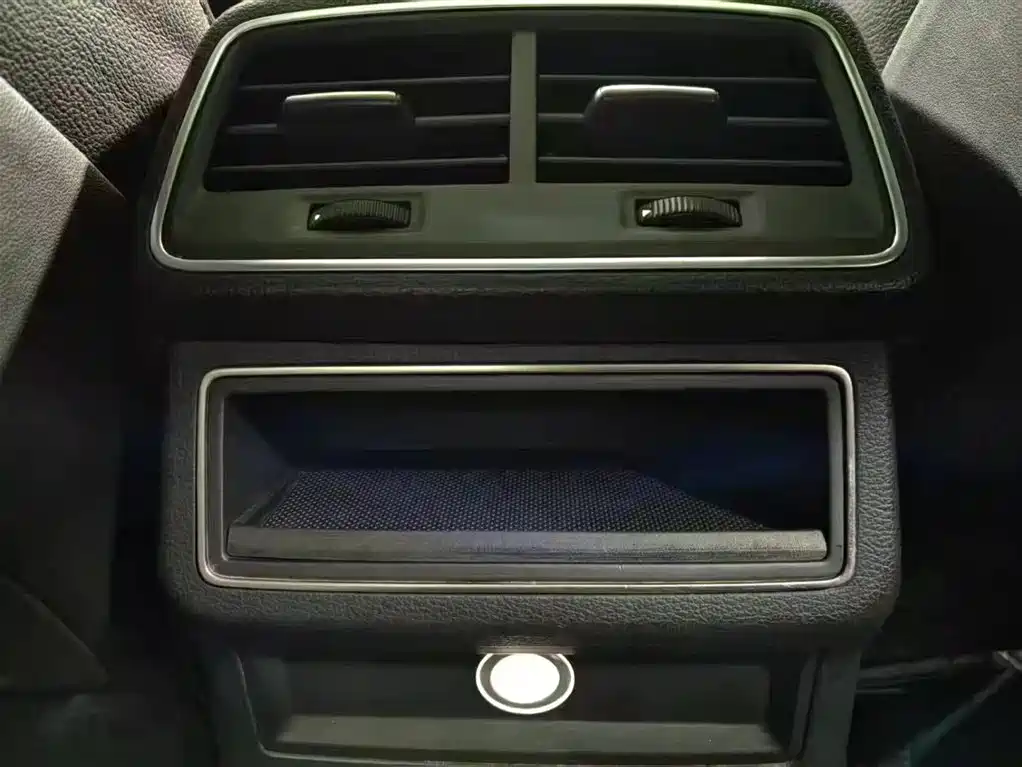 Audi A6L 2020 40 TFSI Luxury Dynamic фото 12