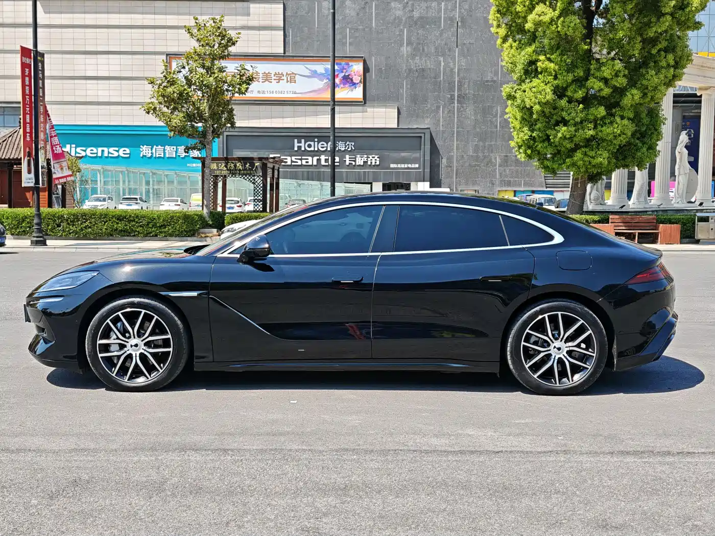 Denza Z9 2024 Model 1100km AWD Max Edition фото 6