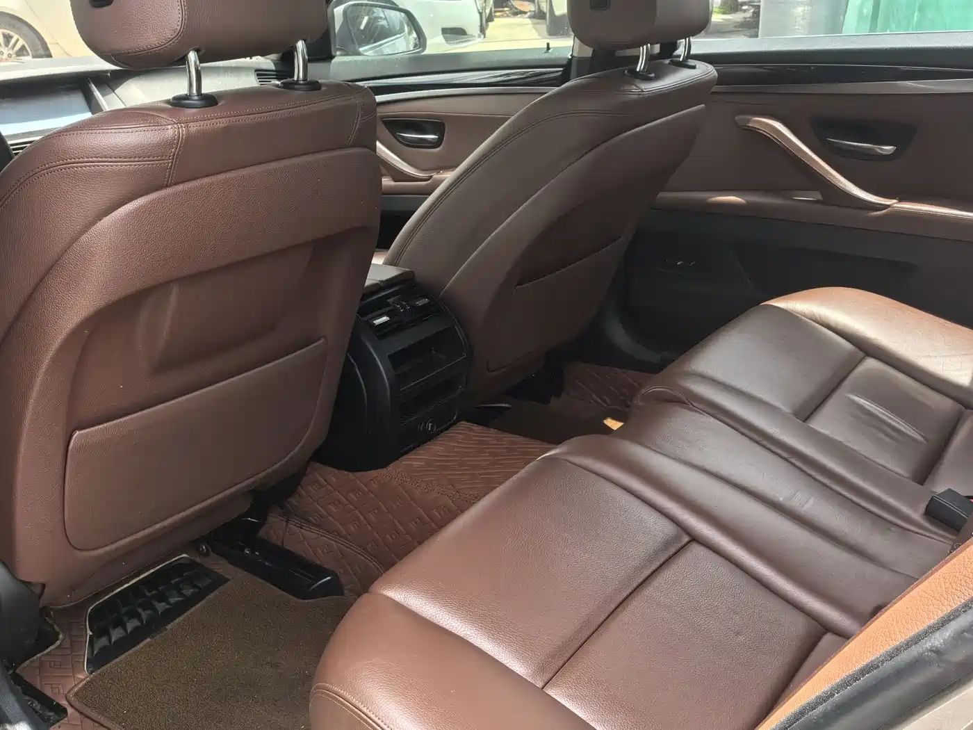 BMW 5 Series 2014 520Li Elegance фото 7