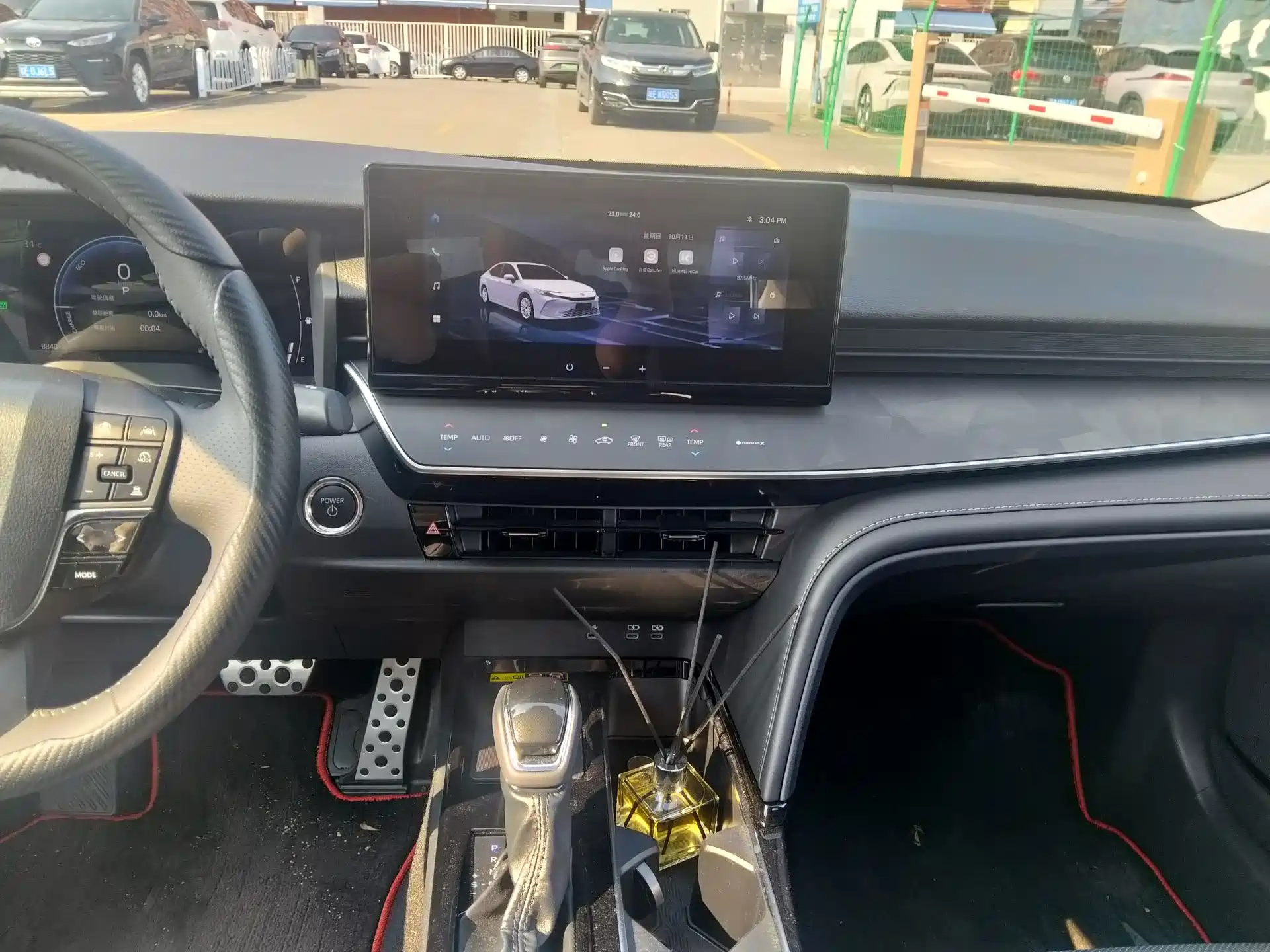 Photo 12 - Toyota Camry