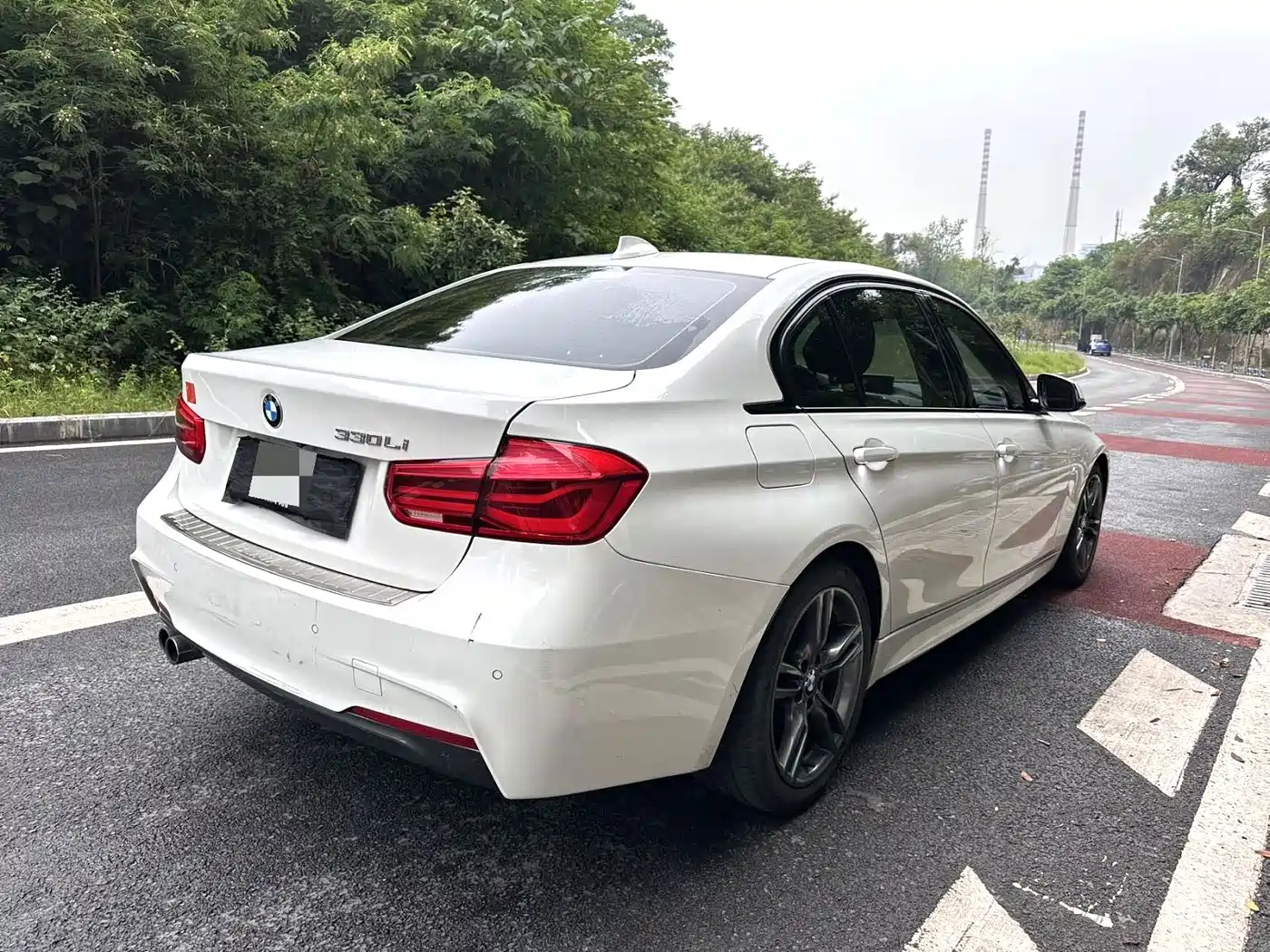 BMW 3 Series 2017 320Li M Sport фото 11