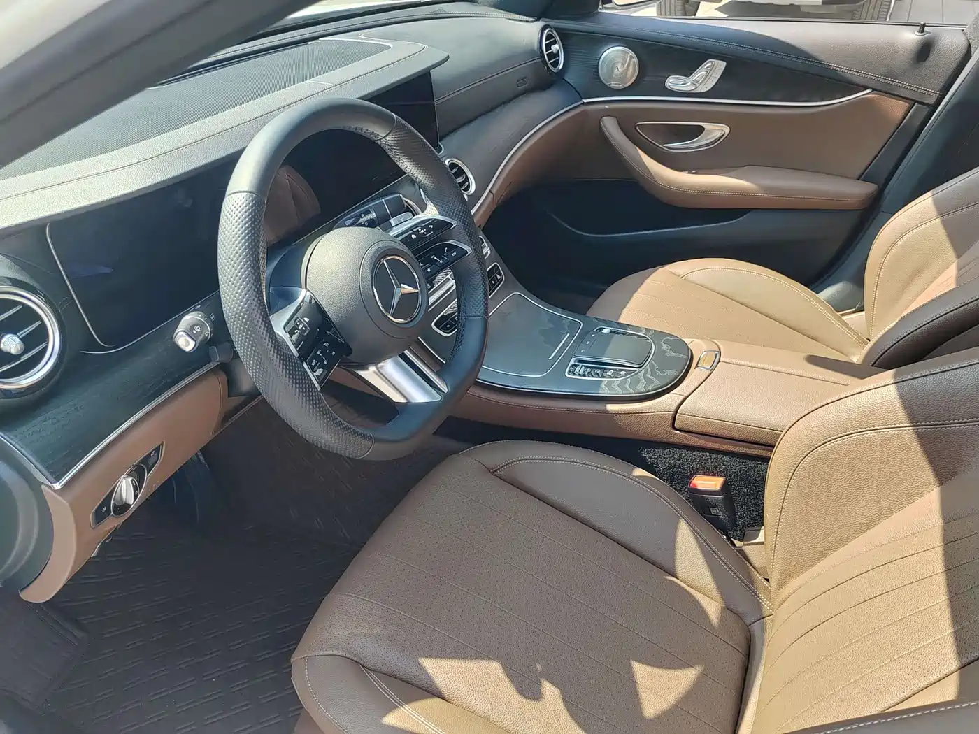 Mercedes-Benz E-Class (Import) 2023 E 260 Fashion Sport Edition фото 4