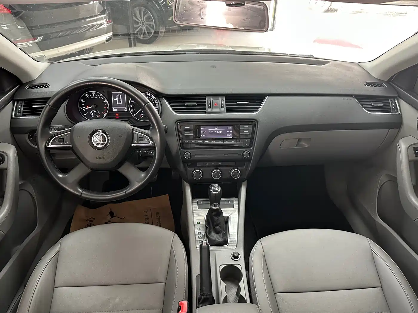 Škoda Octavia 2015 1.6L Automatic逸俊版 фото 10