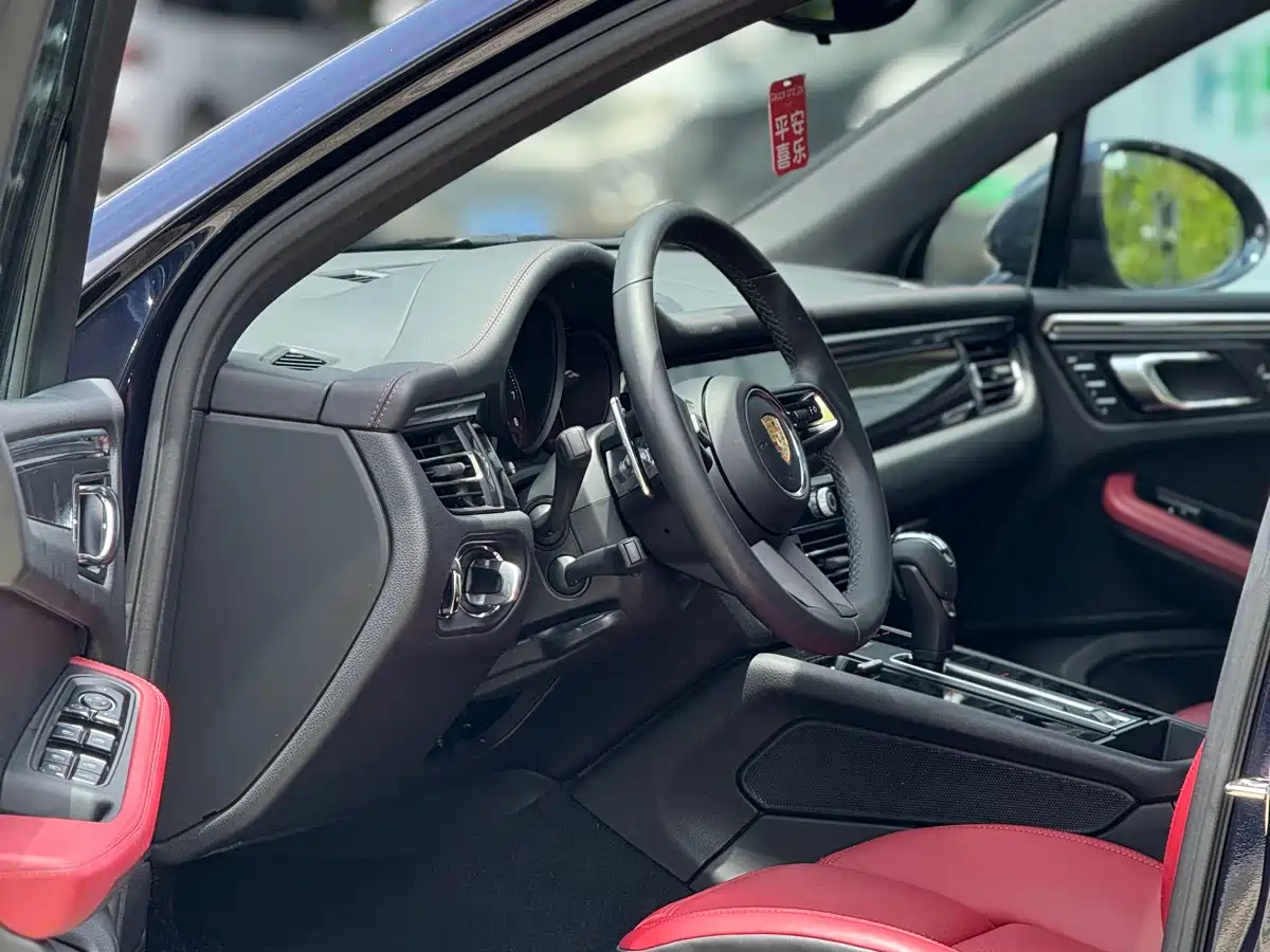 Porsche Macan 2022 Macan 2.0T фото 10