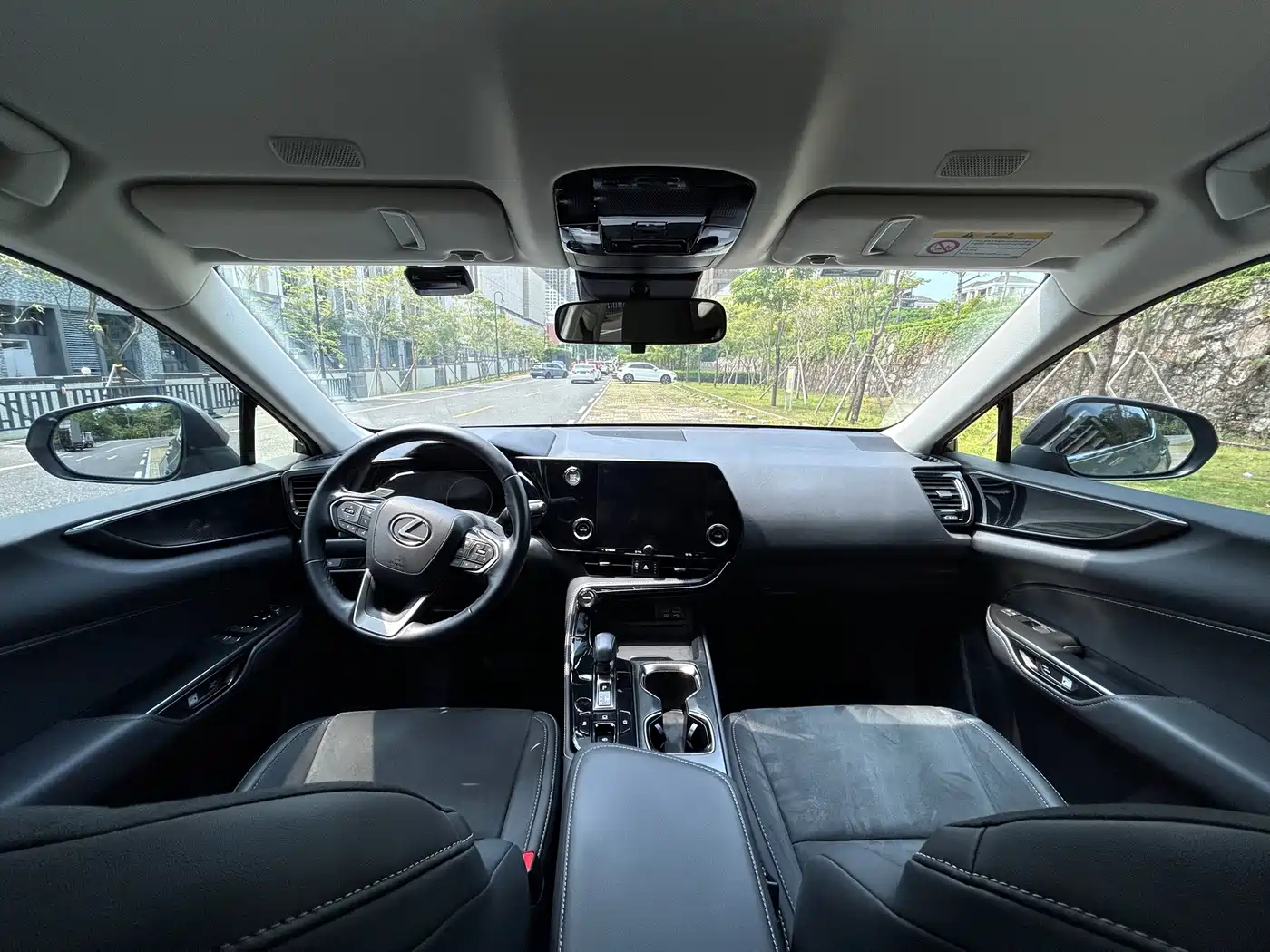 صورة 5 - Lexus NX