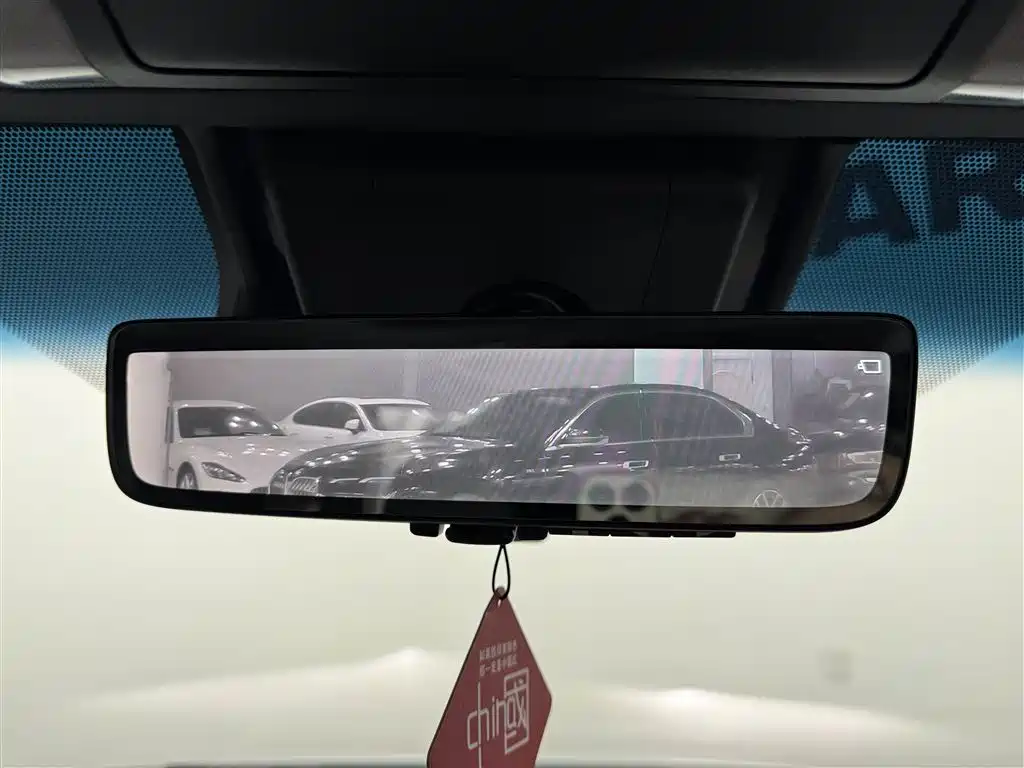 Toyota Alphard 2021 Hybrid 2.5L Premium фото 16