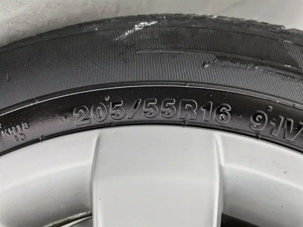 Volkswagen Sagitar 2015 1.6L Manual Fashion фото 24