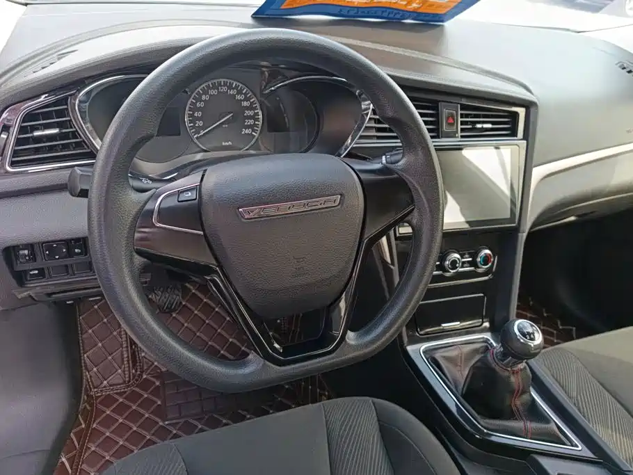 Venucia D60 2021 2019 100K Glory 1.6L XE Manual Chen Xiang Edition China VI