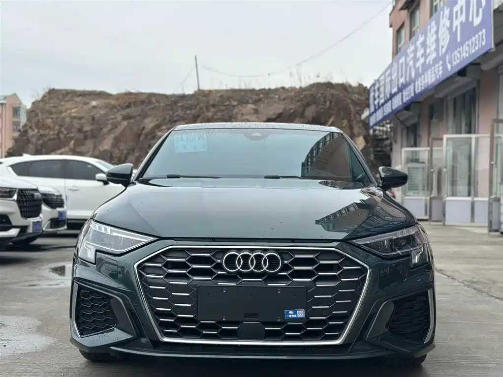 Audi A3 2022 A3L Limousine 35 TFSI Style Sport фото 2