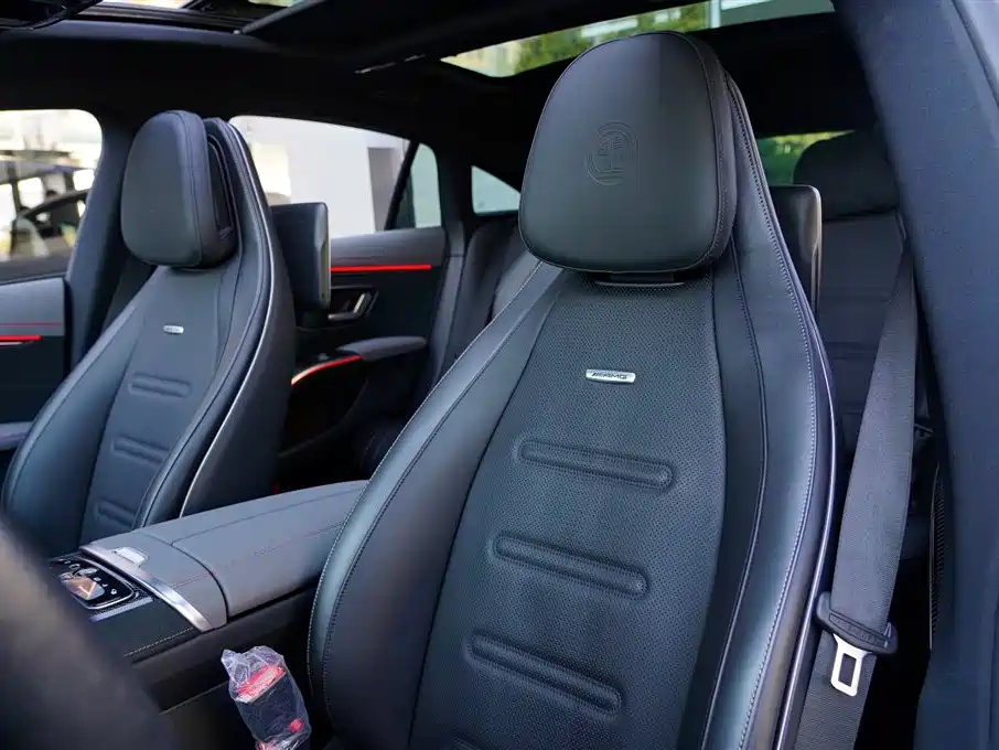 MERCEDES-BENZ EQS AMG