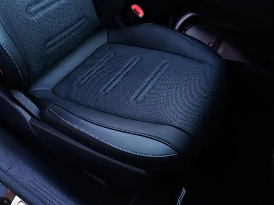 MERCEDES-BENZ EQS AMG