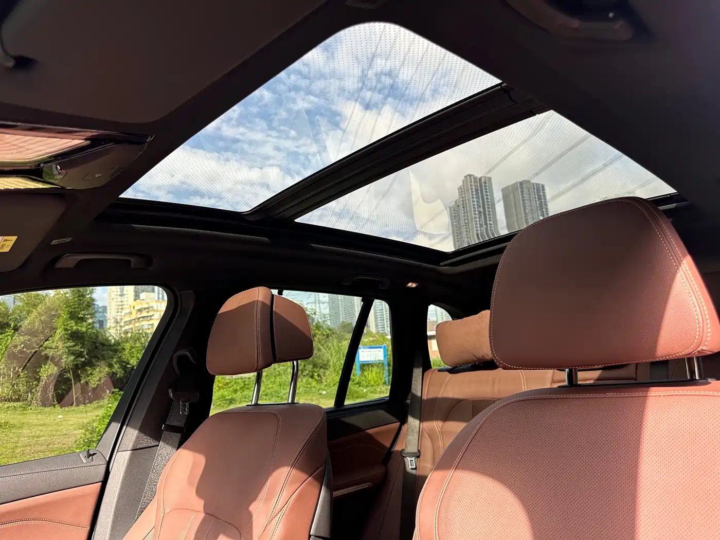 BMW X5 (Import) 2022 xDrive40i Premium M Sport Package фото 9