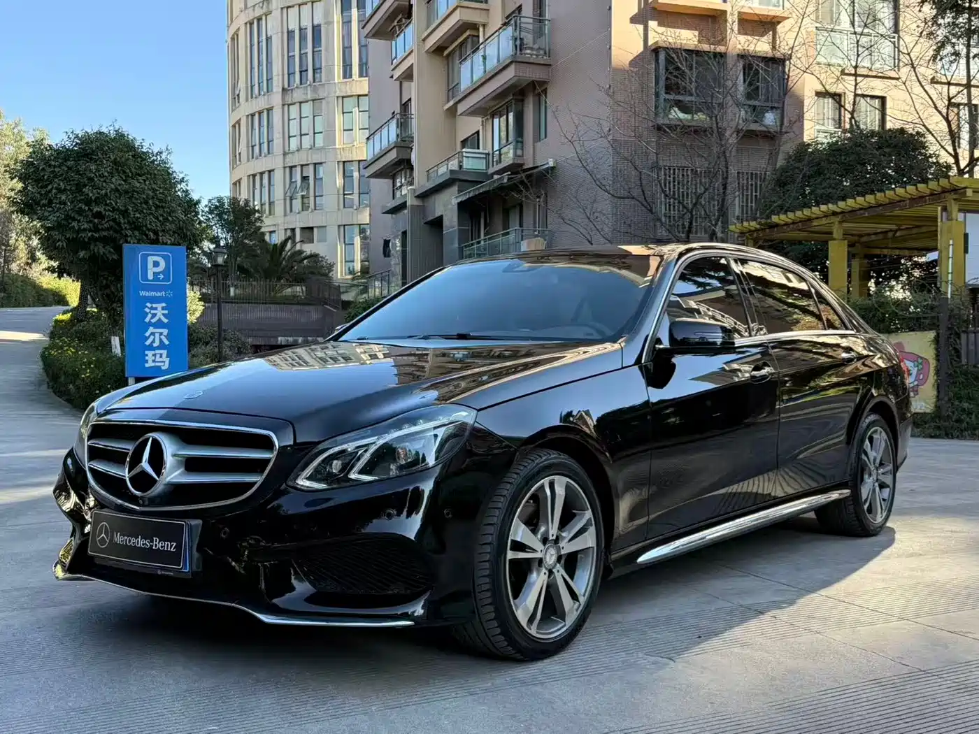 Mercedes-Benz E-Class 2015 E 320 L Luxury 4MATIC фото 22